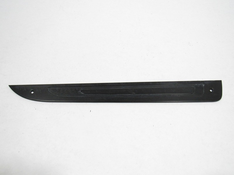 14-18 Aston Martin Vanquish 2014 Front Right Outer Exterior Skirt Plate Scuff |Y