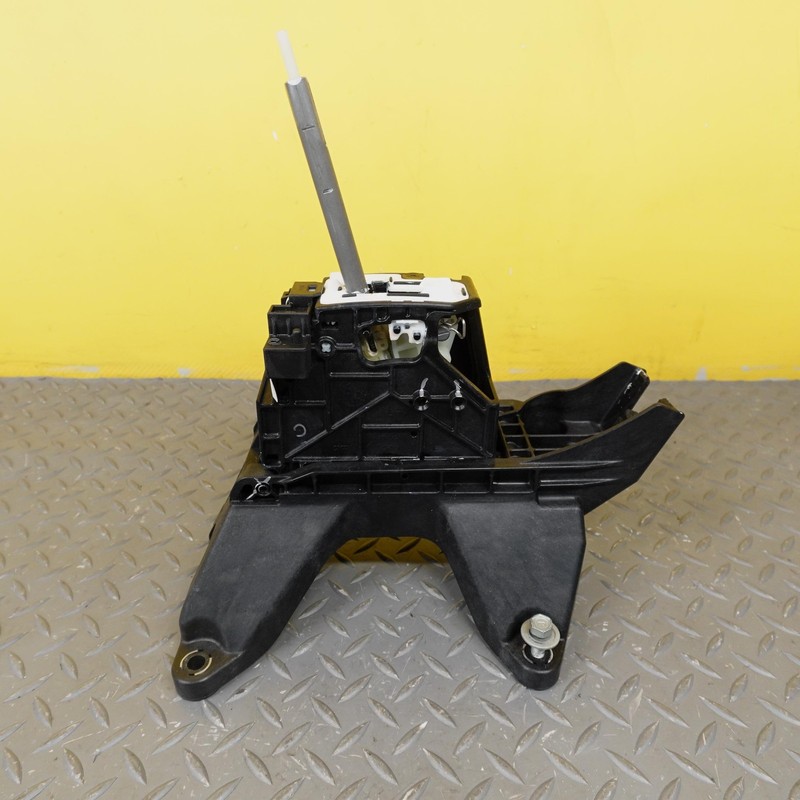 2022-2024 HYUNDAI TUCSON AUTO TRANSMISSION GEAR SHIFT LEVER OEM 46700N7100