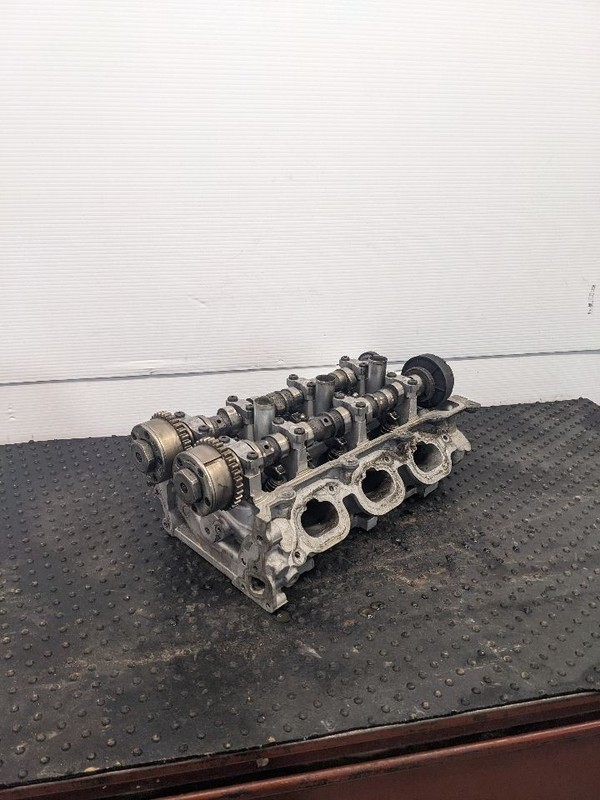 Passenger Right Cylinder Head 3.6L Fits 11-23 300 1194847