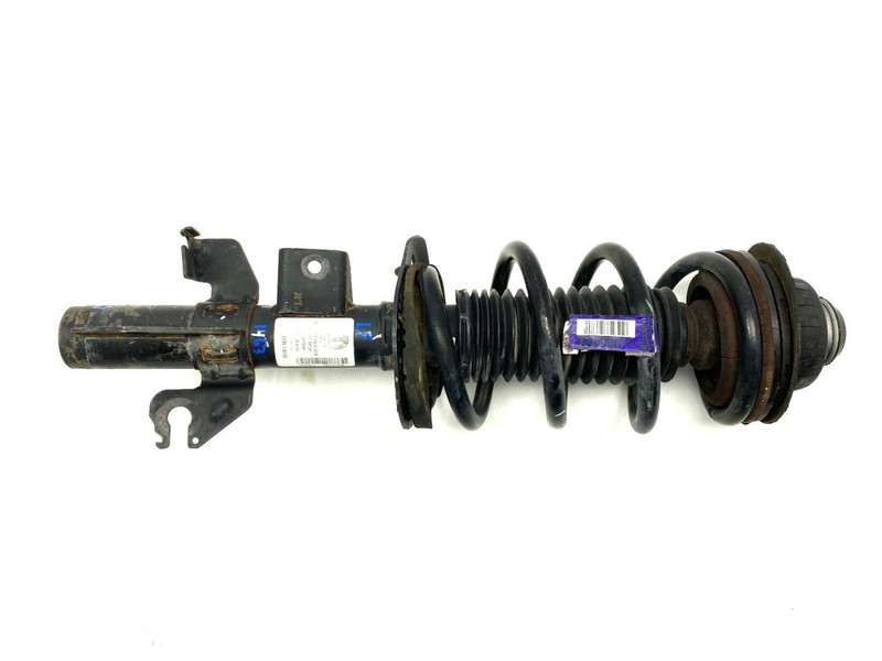 Left Driver Side Front Strut 2.4L 05272759AE Fits 2015-2017 Chrysler 200 85728