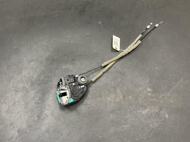 Rear Right Door Lock Latch 2018 Acura MDX 72610-TR3-A11 2014 2015 2016 - 2020
