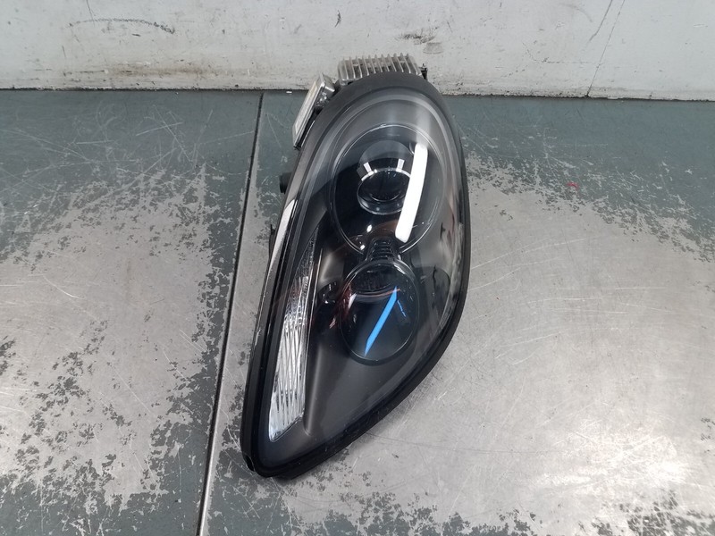 2016 Porsche 981 Cayman GT4 Left Xenon Head Light - * #1352 V9