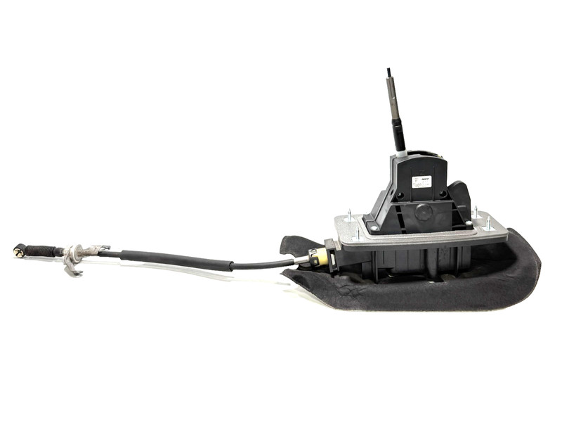 📌 2015 - 2018 PORSCHE MACAN A/T AUTOMATIC TRANSMISSION SHIFTER W CABLE OEM