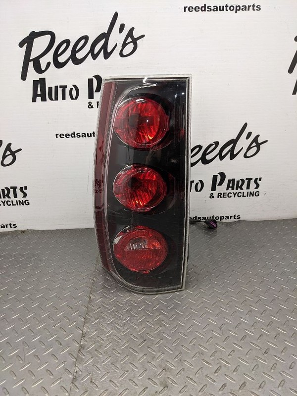 Driver Left Tail Light Denali Fits 12-14 YUKON 1116036