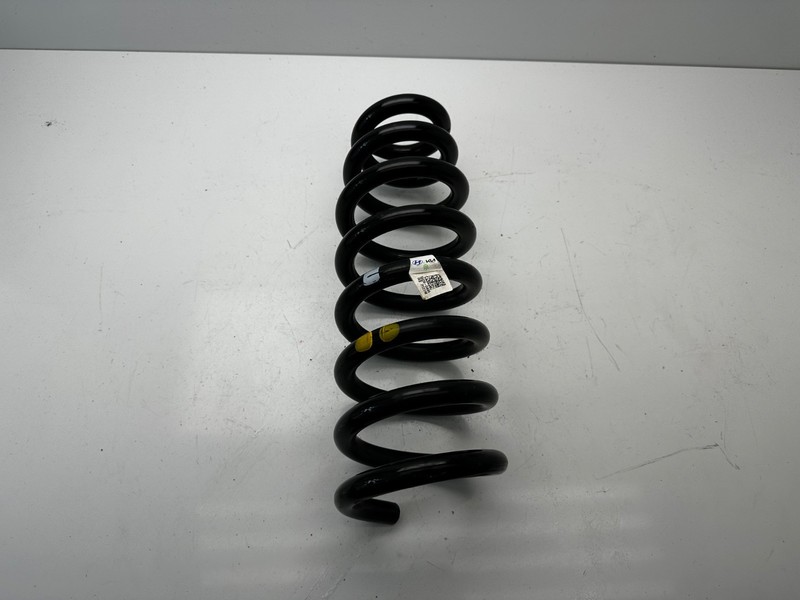 2022-2024 HYUNDAI IONIQ 5 REAR LEFT SUSPENSUION COIL SPRING OEM 55330GIAB0