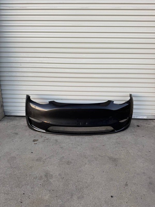 ✅22-24 Tesla Model Y Front Bumper Cover No Sensor OEM Gray w/dent