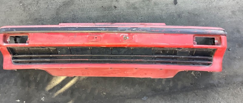 86-87 Honda CRX Si Front Bumper Cover w side sliders usedOEM