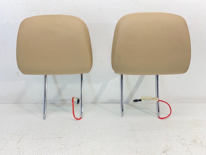 08-14 BMW E70 E71 X5 X6 Front Left & Right Seat Headrest Leather Beige Set OEM✅