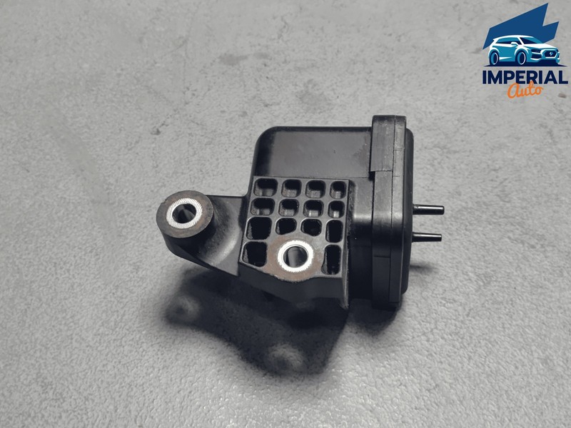2017-2020 Toyota Sienna 3.5L Engine Motor Vacuum Surge Tank OEM