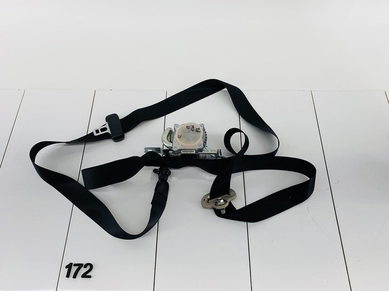 2016-2021 HONDA CIVIC SEDAN FRONT LEFT DRIVER SIDE SEATBELT SEAT BELT BLACK OEM