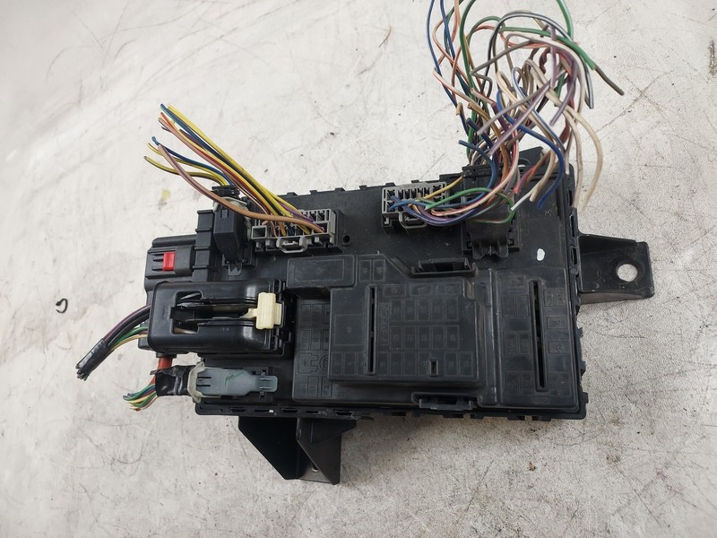 2009 Ford Econoline E350 Body Control Module Fuse Box BCM 9C2T-15604-AF OEM