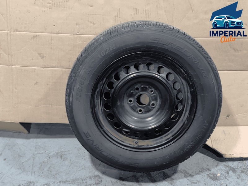 2019-2025 Toyota RAV4 Wheel Rim Tire R17 7J 225/65 5x114.3 OEM