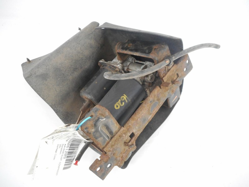08 Infiniti QX56 Air Suspension Compressor Pump OEM