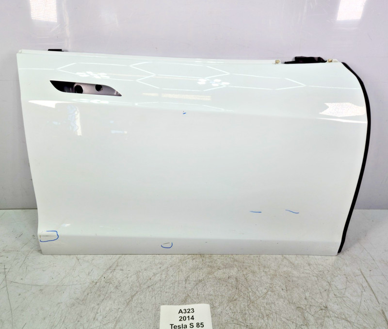 ✅ 12-16 OEM Tesla S Front Right Passenger Side Door Shell Panel White PBCW NOTE*