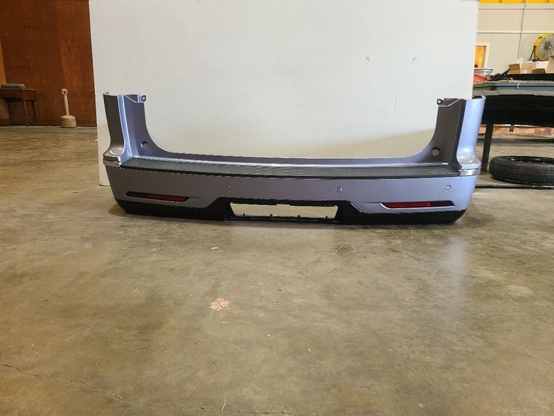 Rear Bumper 122.5" Wb With Automatic Park Fits 18-21 NAVIGATOR 582223