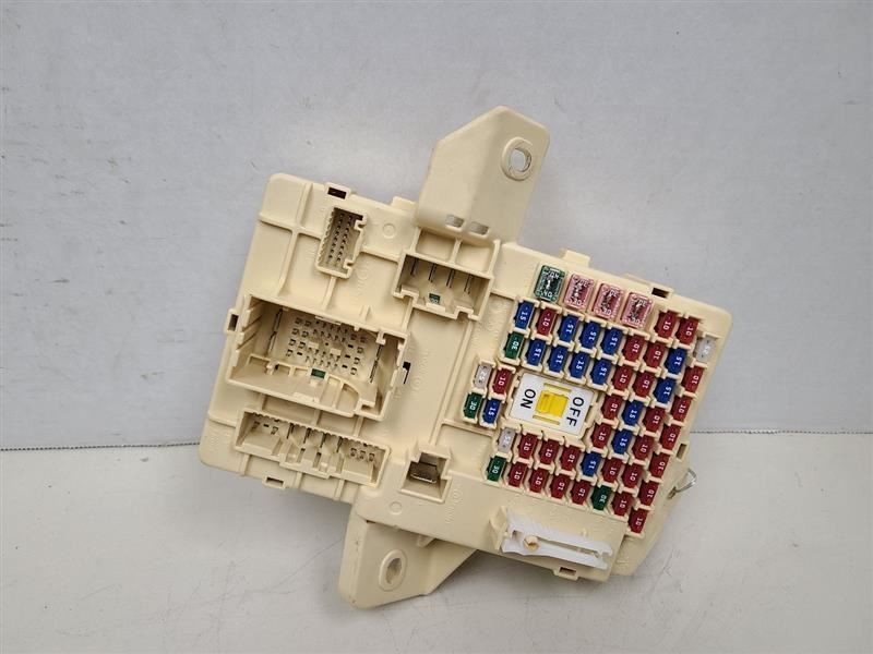 Cabin Fuse Box Fits 2016 Hyundai Equus 567958
