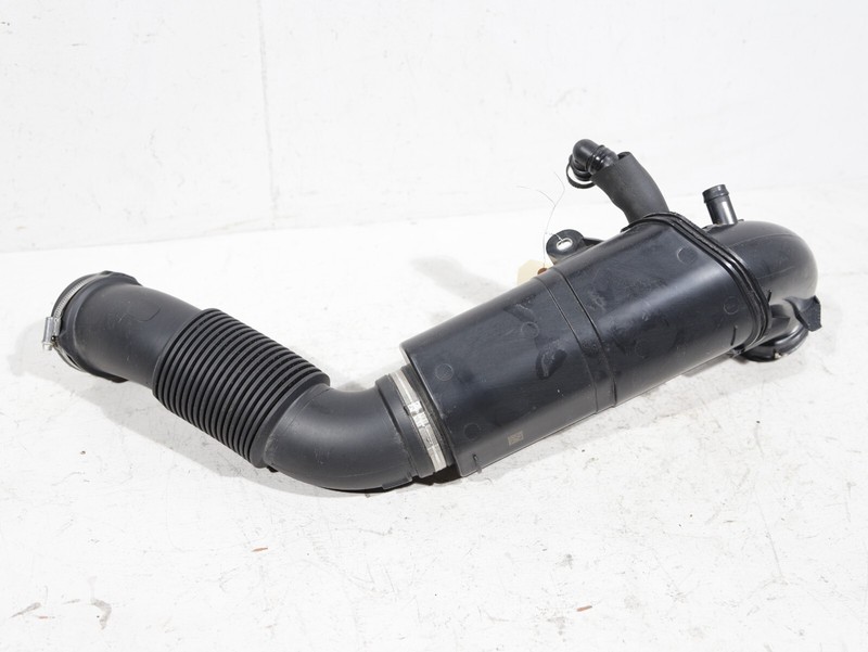 BMW 228i X1 X2 F44 F39 F48 TURBOCHARGER INTERCOOLER AIR DUCT TUBE PIPE W/ SENSOR
