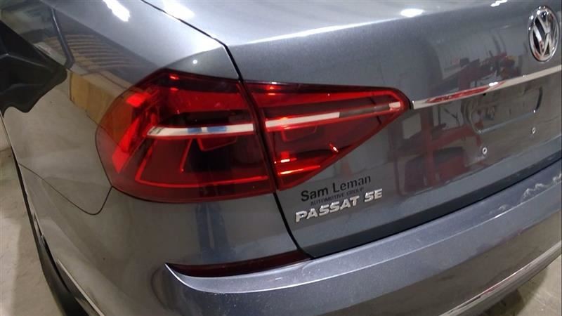 Driver Tail Light Sedan Incandescent Fits 16-19 PASSAT 3161444