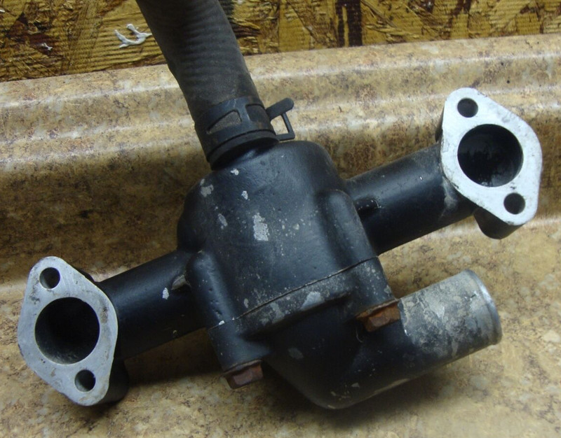 88 Arctic Cat Wildcat 650 Wild Snowmobile Engine Motor Coolant Cover Thermostat