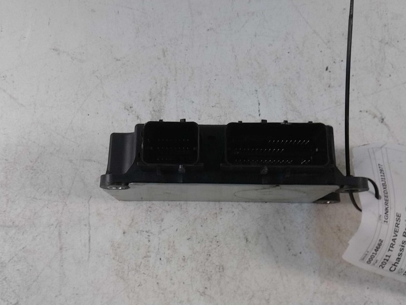 Used Air Bag Module fits: 2011 Chevrolet Traverse Air Bag below console Grade A