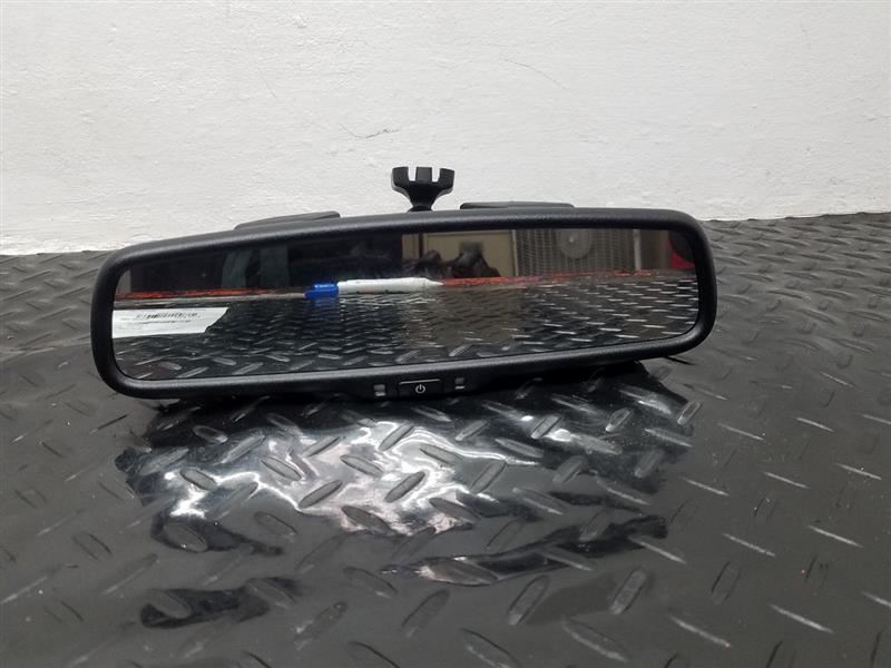 07-09 Chrysler Aspen Rear View Mirror Automatic Dimming OEM 05515380AE