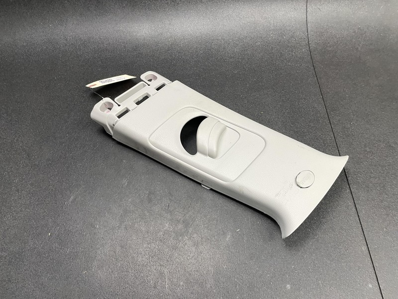 Center Left B Pillar Upper Trim Panel 2018 Kia Soul 85830-B2100 2017 2019