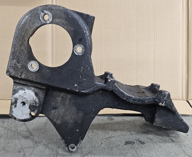 OEM FORD POWER STEERING PUMP AND TENSIONER BRACKET E7TA-19E708-DC