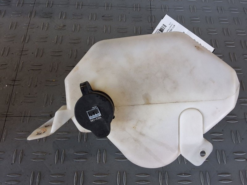 Coolant Reservoir CX Fits 06-11 LUCERNE 3509877