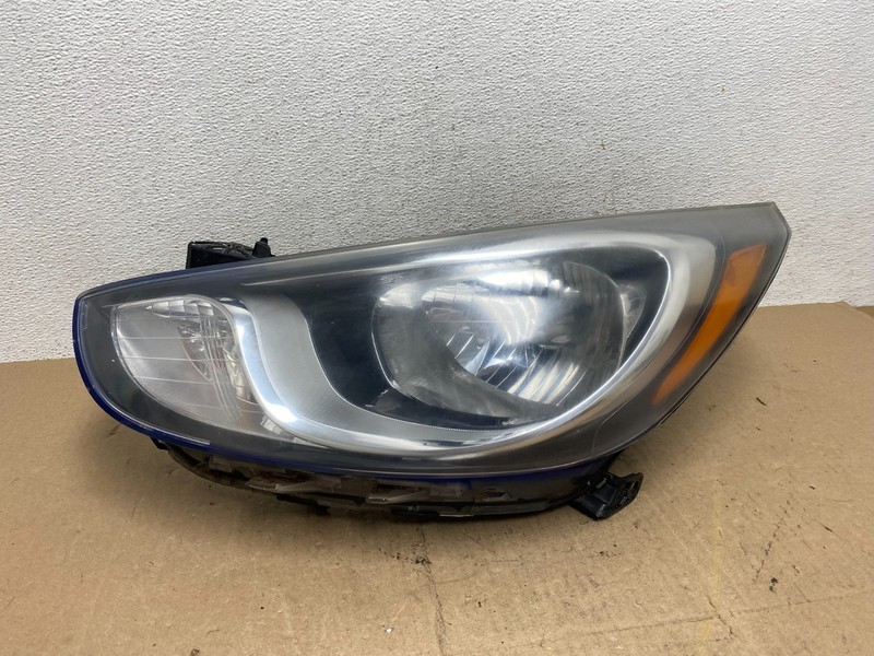 2013 to 2017 Hyundai Accent Left Driver LH Side Headlight AE6893 DW