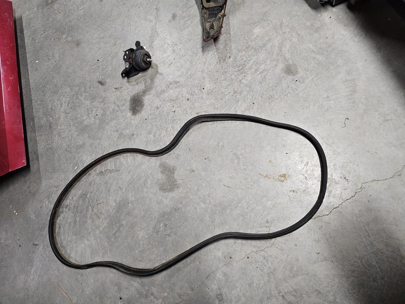 2011-2013 Kia Optima Trunk Lid Weatherstrip Seal 87321-2T000 OEM