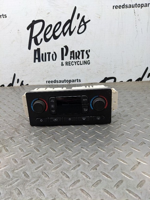 Temperature Control Opt CJ2 Fits 03-04 AVALANCHE 1500 1120144