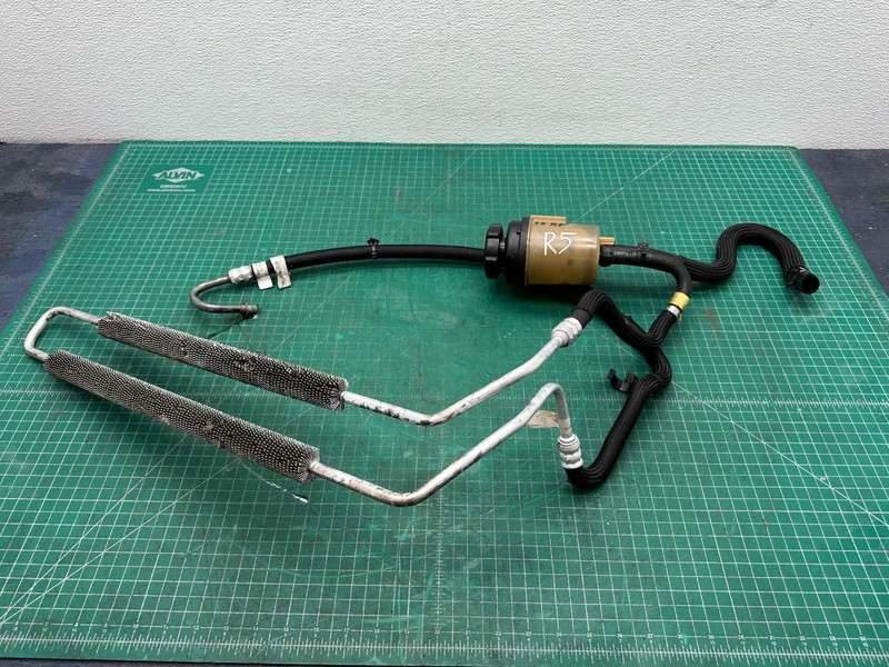13-15 JAGUAR XF 3.0L RWD POWER STEERING OIL COOLER W/ RETURN HOSE RESERVOIR OEM