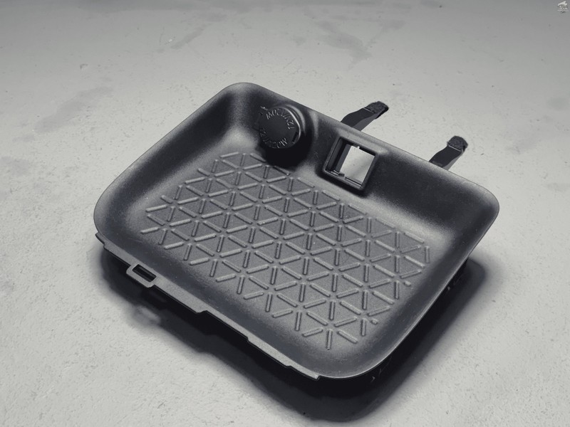 2019-2025 TOYOTA RAV4 CENTER CONSOLE STORAGE COMPARTMENT TRAY & POWER OUTLET OE