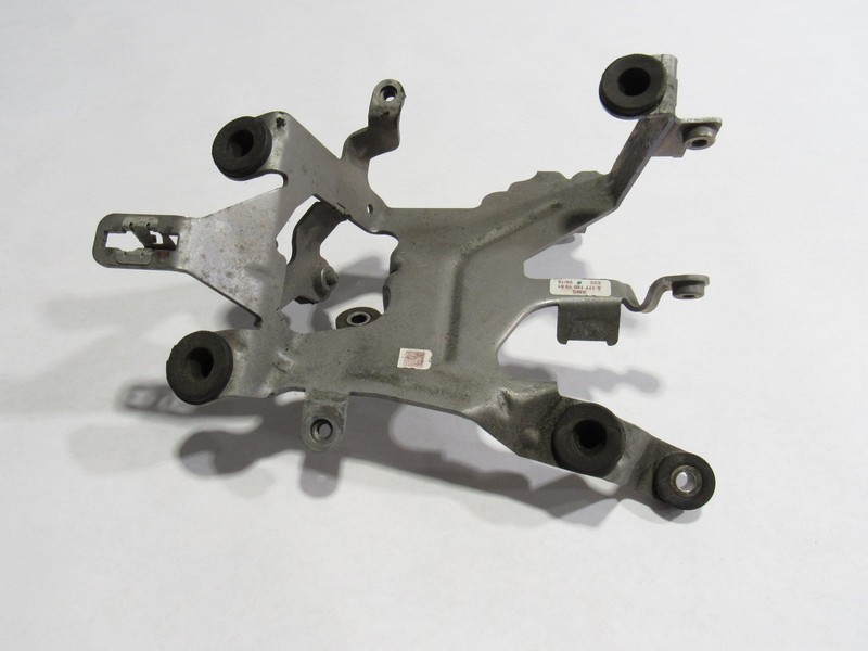 18-20 Mercedes E63 S W213 2018 Engine Control Module Bracket Mount Support :O