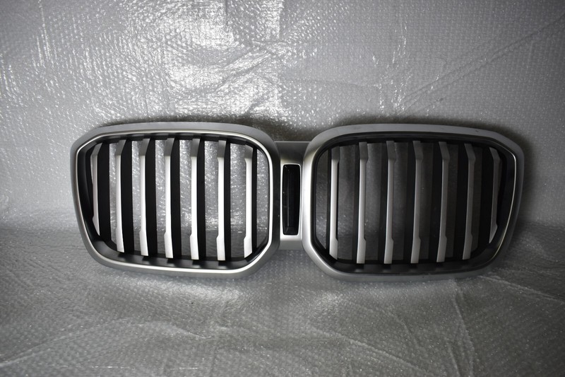 2022- 2023 BMW X3 X4 GRILLE OEM 40505404DE