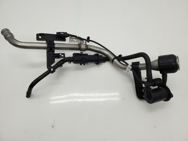 Fuel Filler Neck Tube 31476-L1000 31030-L3000 2021 Kia K5 2022