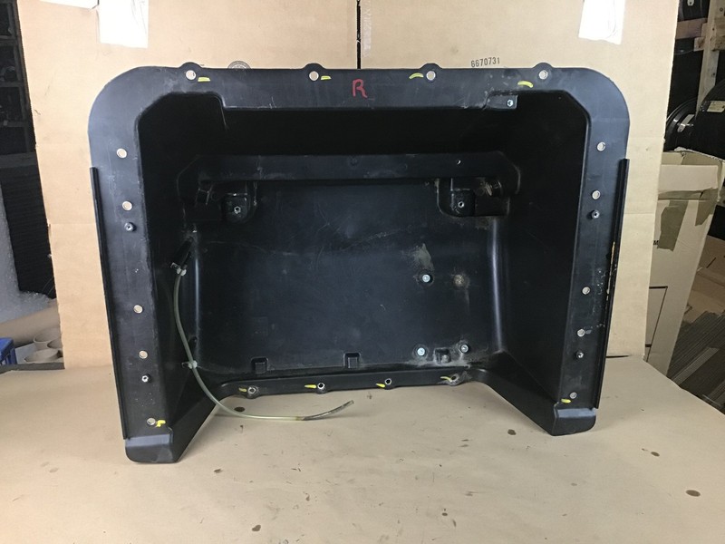 Maserati Granturismo S 2010 Rear Trunk Spare Wheel Compartment Storage 08-12 :O