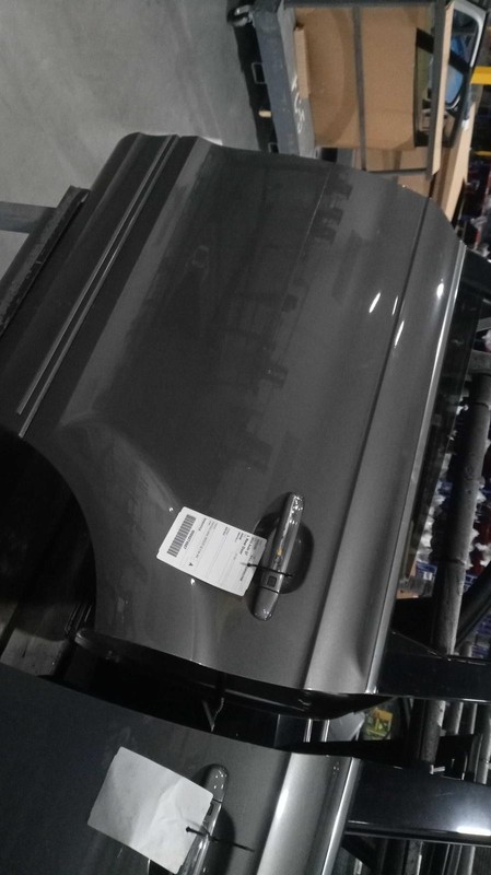 2015 Audi Q7 Left Rear Door Grey 539196 OEM Used 85k Miles
