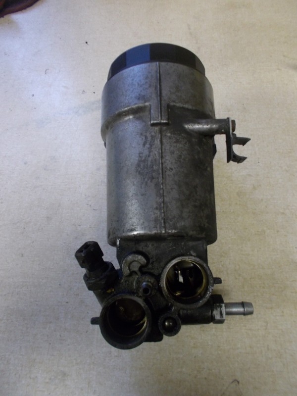 BMW Hengst Oil Filter Housing Can Canister 1437582 *FREE SHIPPING*