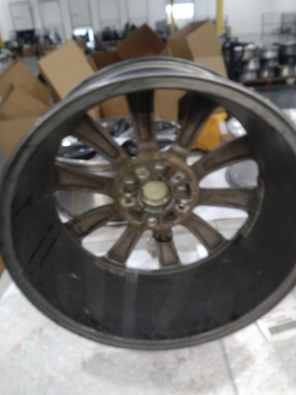 2017 Hyundai Santa Fe 18 Black OEM Wheel Rim 52910B8310 Used 7.5 Width
