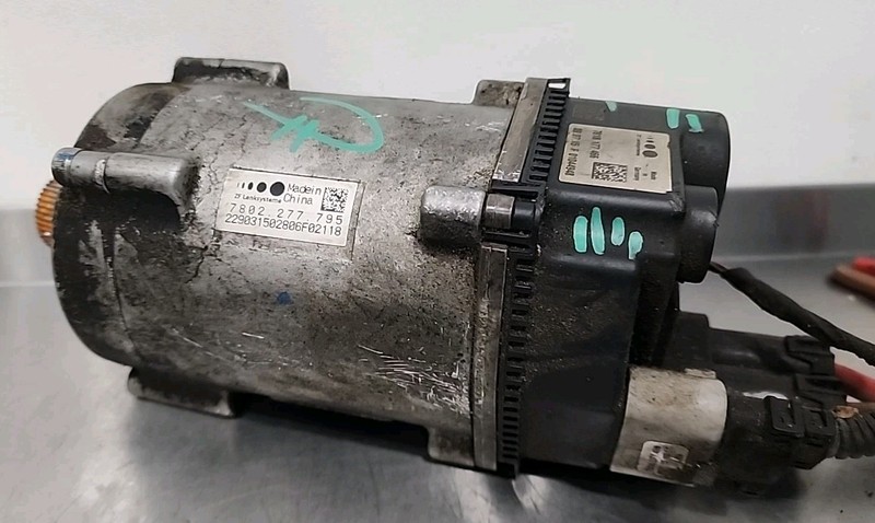 12 Thru 18 BMW F30 320I 328I 335I STEERING RACK PINION ELECTRIC MOTOR 7802277795