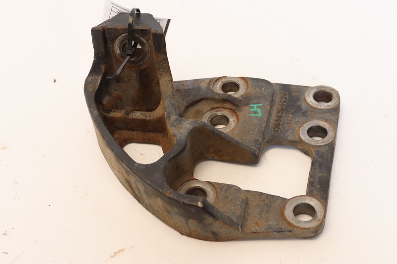 17-24 INTERNATIONAL LT625 ISX15 X15 CUMMINS LEFT ENGINE MOTOR MOUNT SUPPORT OEM
