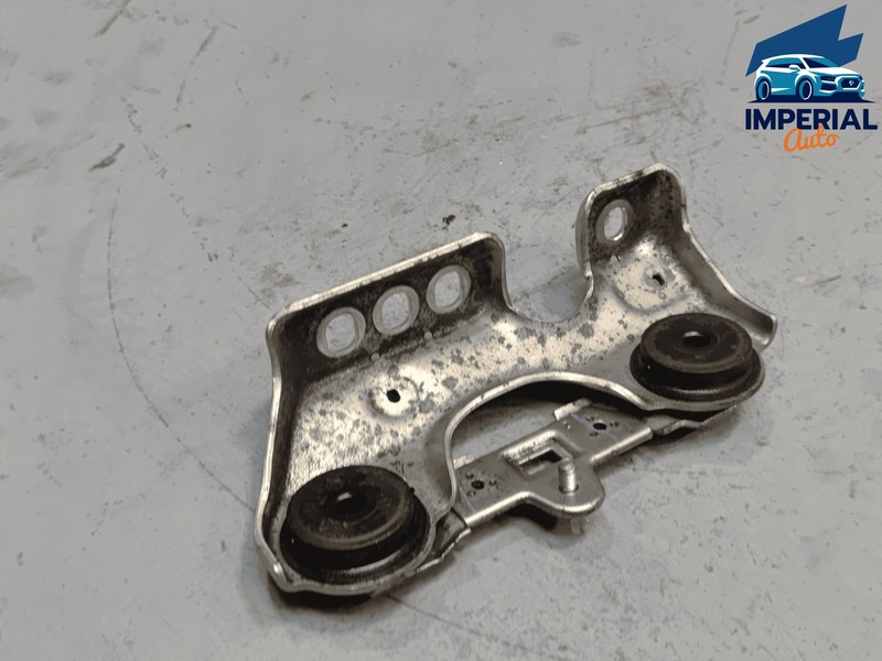 2019-2025 TOYOTA RAV4 DRIVE MOTOR HV INVERTER PASSENGER SIDE MOUNT BRACKET OEM