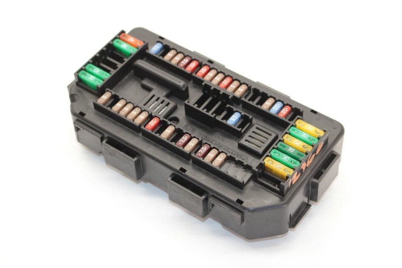 15-20 BMW M4 Coupe 3.0L Cabin Fuse Box 6114938906801