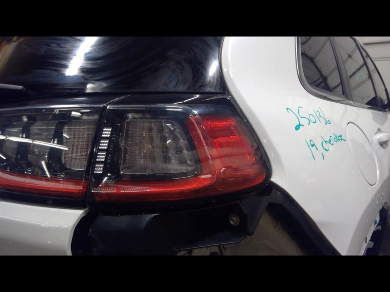 Passenger Tail Light Quarter Panel Mounted Fits 19-23 CHEROKEE 1569622