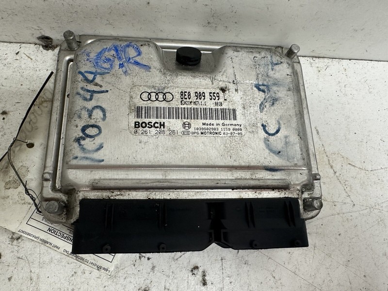 2004 Audi A4 3.0L Engine Computer Control Module Ecu Ecm Pcu Pcm Oem