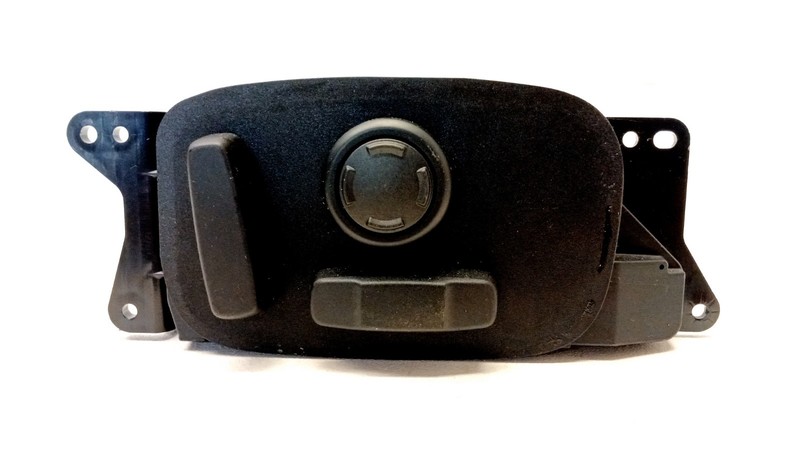 17 JAGUAR X760 XE XF 17-18 F-PACE POWER SEAT SWITCH BUTTON RIGHT FRONT OEM 09032