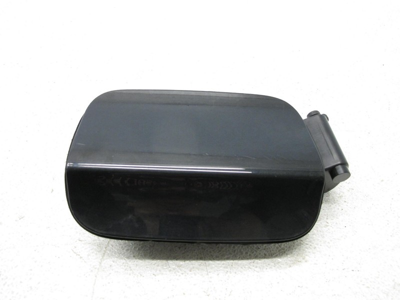 09-15 BMW F01 F02 750i 740Li GAS FUEL LID FILLER DOOR COVER CAP OEM 010224B