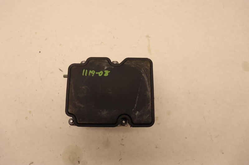 2015-2016 SUBARU IMPREZA 2.0L PWOER ABS BRAKE PUMP W/O PRE CRASH SYSTEM OEM