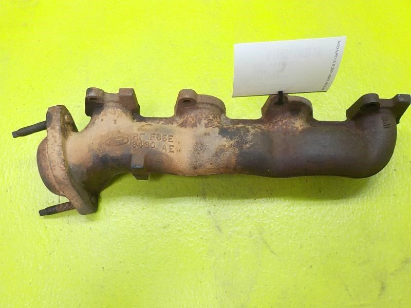 97-98 Ford Expedition 4.6L Right Passenger Exhaust Manifold OEM F65Z9430B